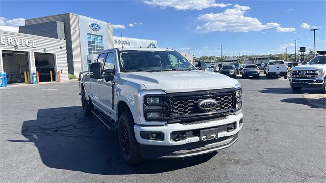New 2025 Ford F350 Lariat w/ Lariat Ultimate Package image 1
