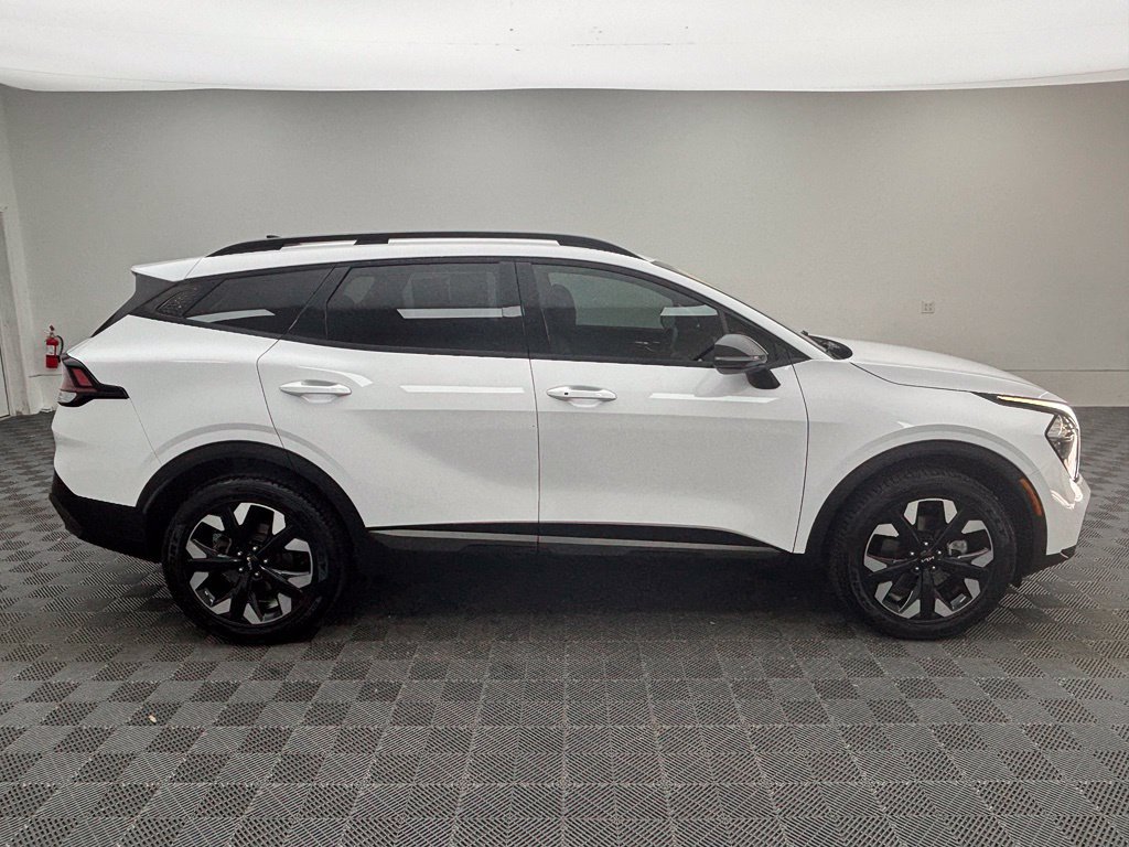 Used 2023 Kia Sportage X-Line AWD/4WD image 7