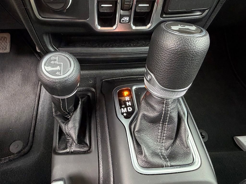 Certified 2024 Jeep Wrangler Sport S image 27