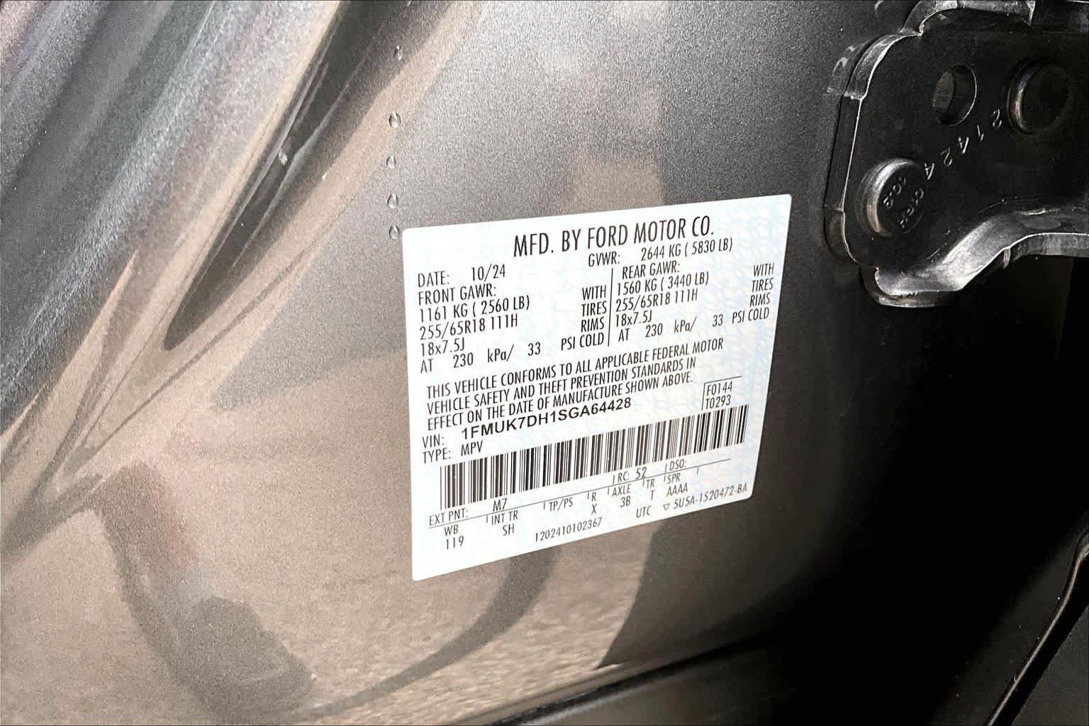 Used 2025 Ford Explorer Active w/ Active Comfort Package RWD image 34