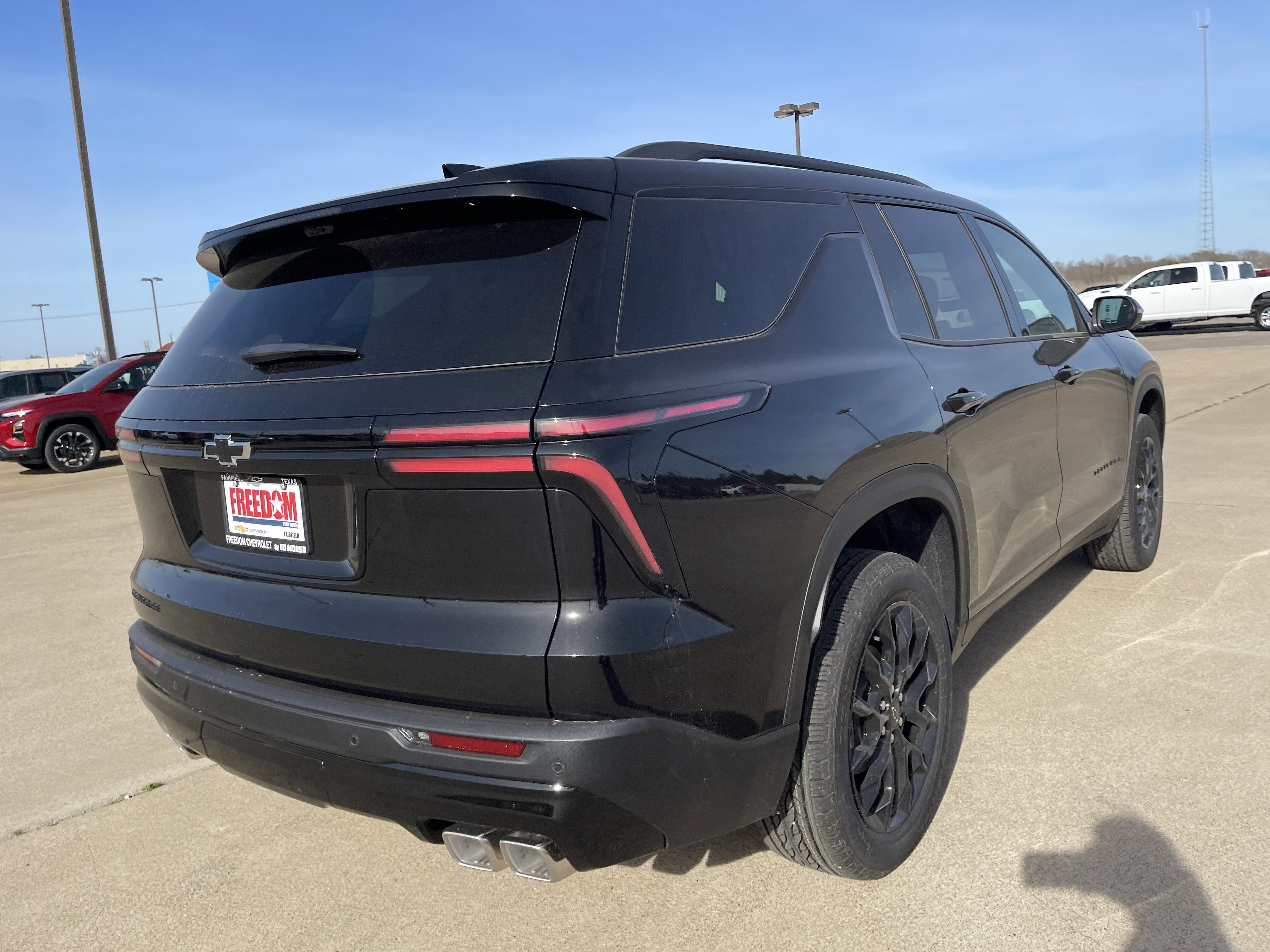 New 2026 Chevrolet Traverse LT w/ Midnight/Sport Edition image 4