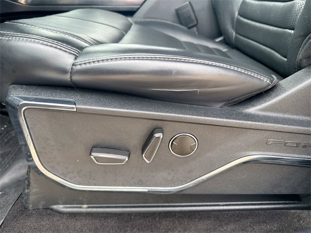 Certified 2022 Ford F150 Platinum w/ Equipment Group 701A High image 18