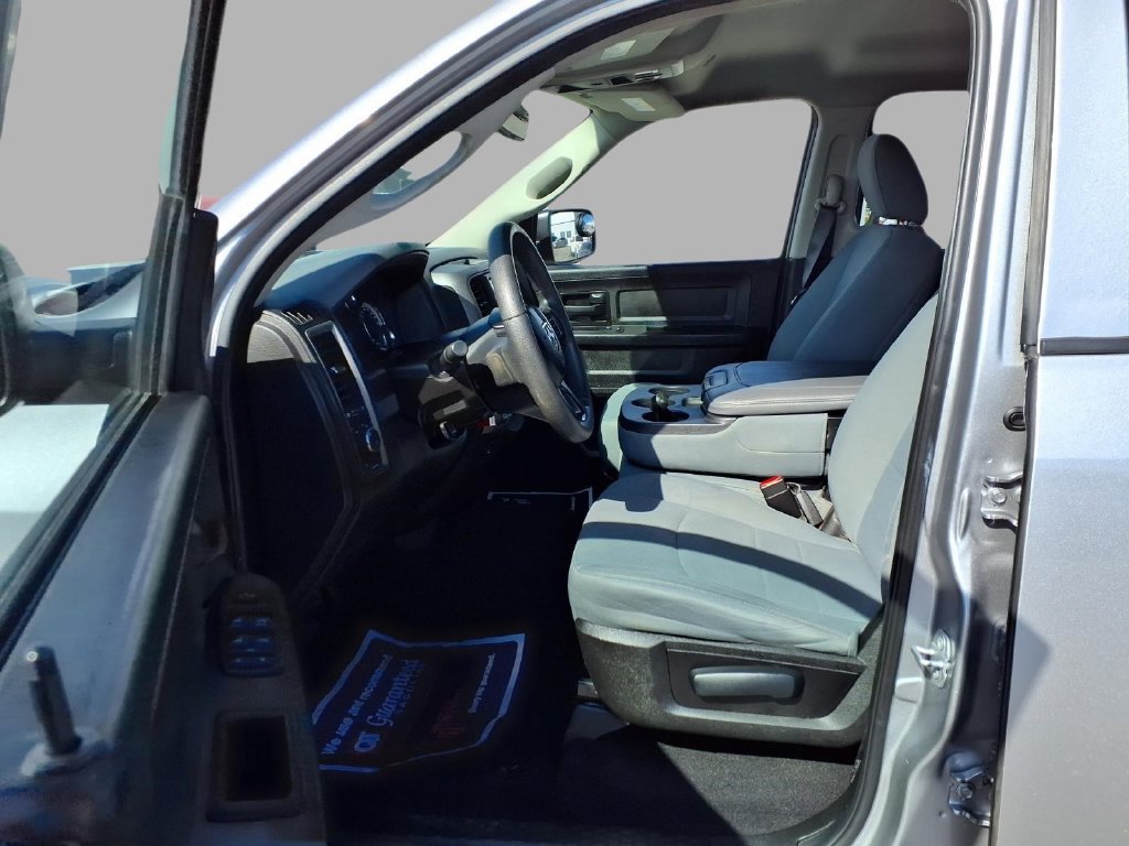 Used 2019 RAM 1500 Express w/ Express Value Package AWD/4WD image 21