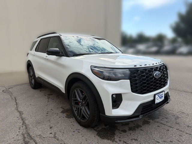 New 2026 Ford Explorer ST w/ Sun And Sound Package AWD/4WD image 3