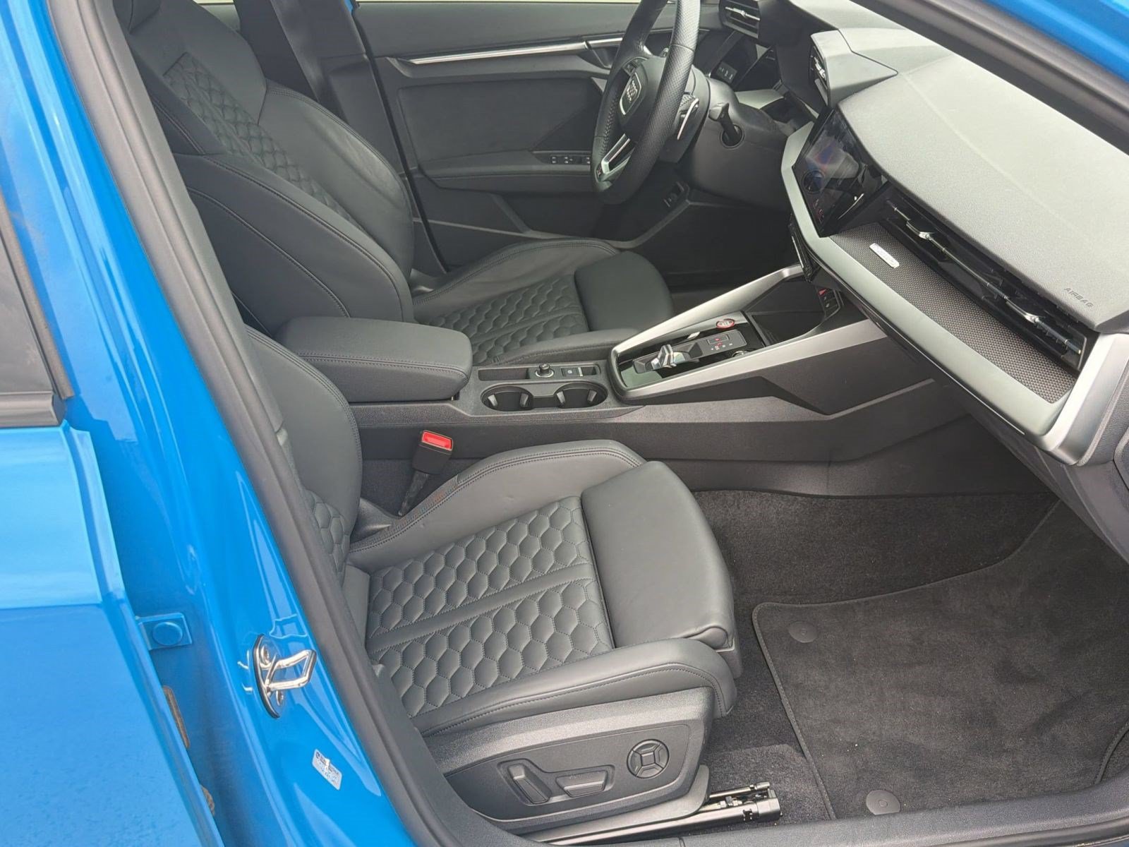 Certified 2022 Audi RS 3 AWD/4WD image 28