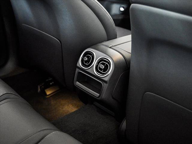 New 2026 Mercedes-Benz C 300 4MATIC Sedan image 19
