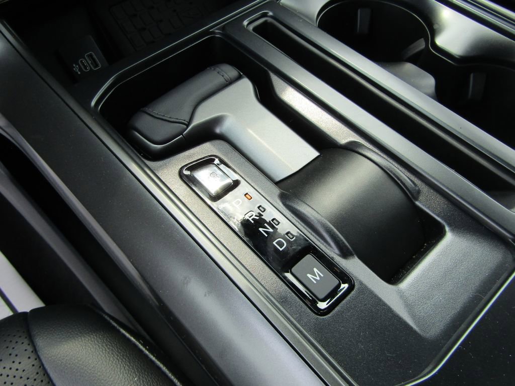 New 2025 Ford F150 Lariat w/ Equipment Group 501A Mid image 30