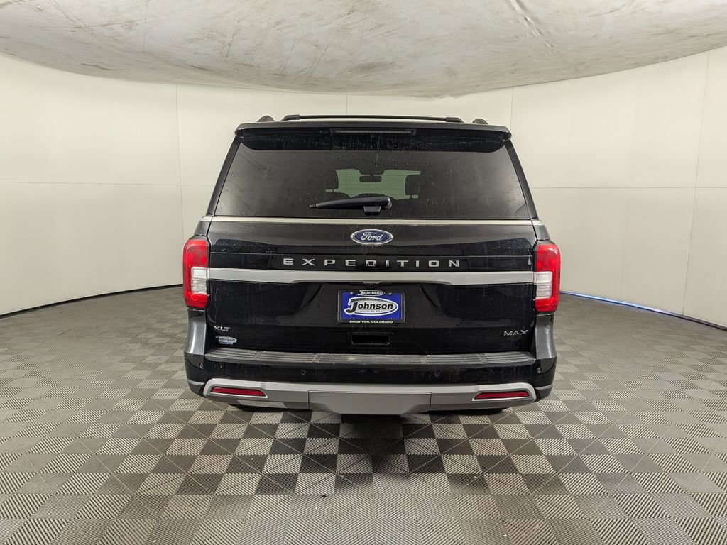 Used 2024 Ford Expedition Max XLT image 8