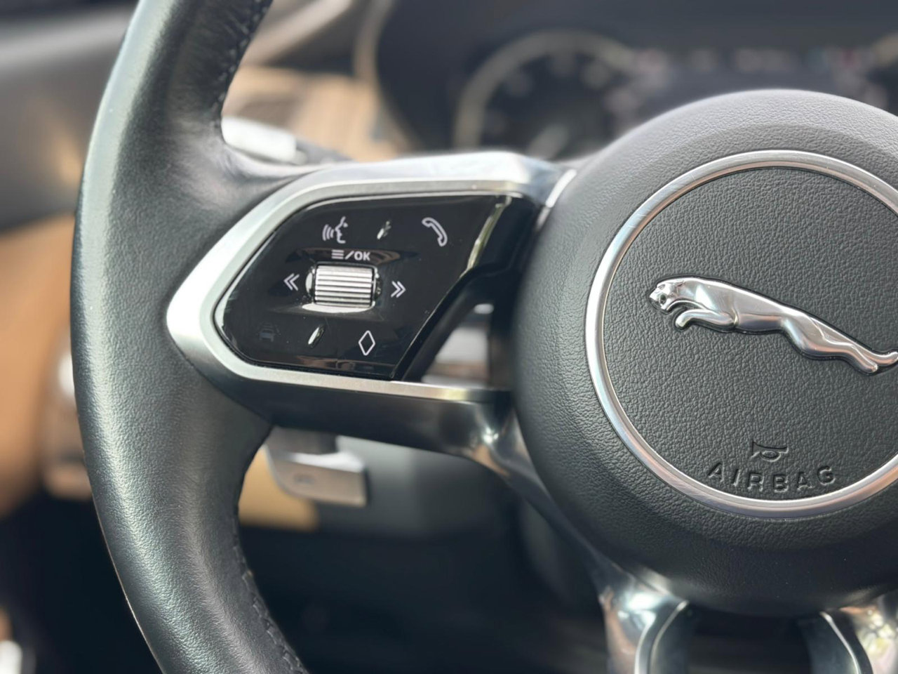 Used 2021 Jaguar E-PACE AWD/4WD image 29