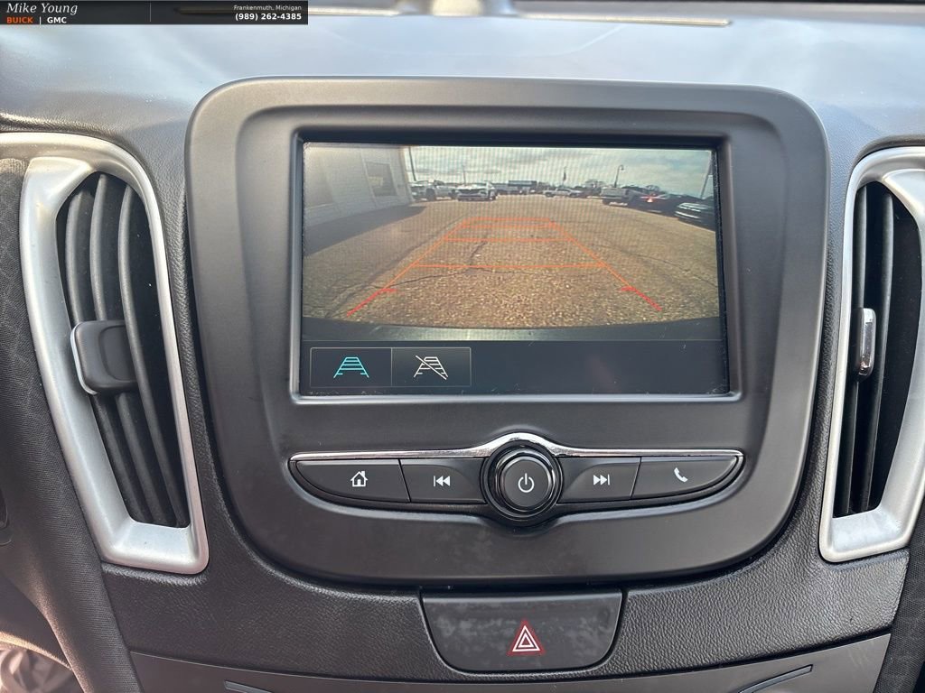 Used 2018 Chevrolet Malibu LS w/ LPO, Convenience Package 1 FWD image 23