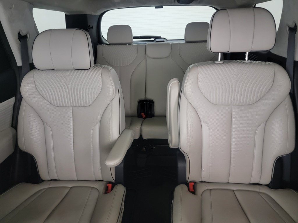 Used 2023 Hyundai Palisade Calligraphy FWD image 13