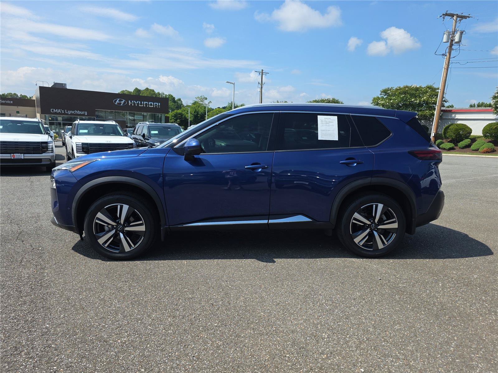 Used 2022 Nissan Rogue SL w/ SL Premium Package FWD image 10