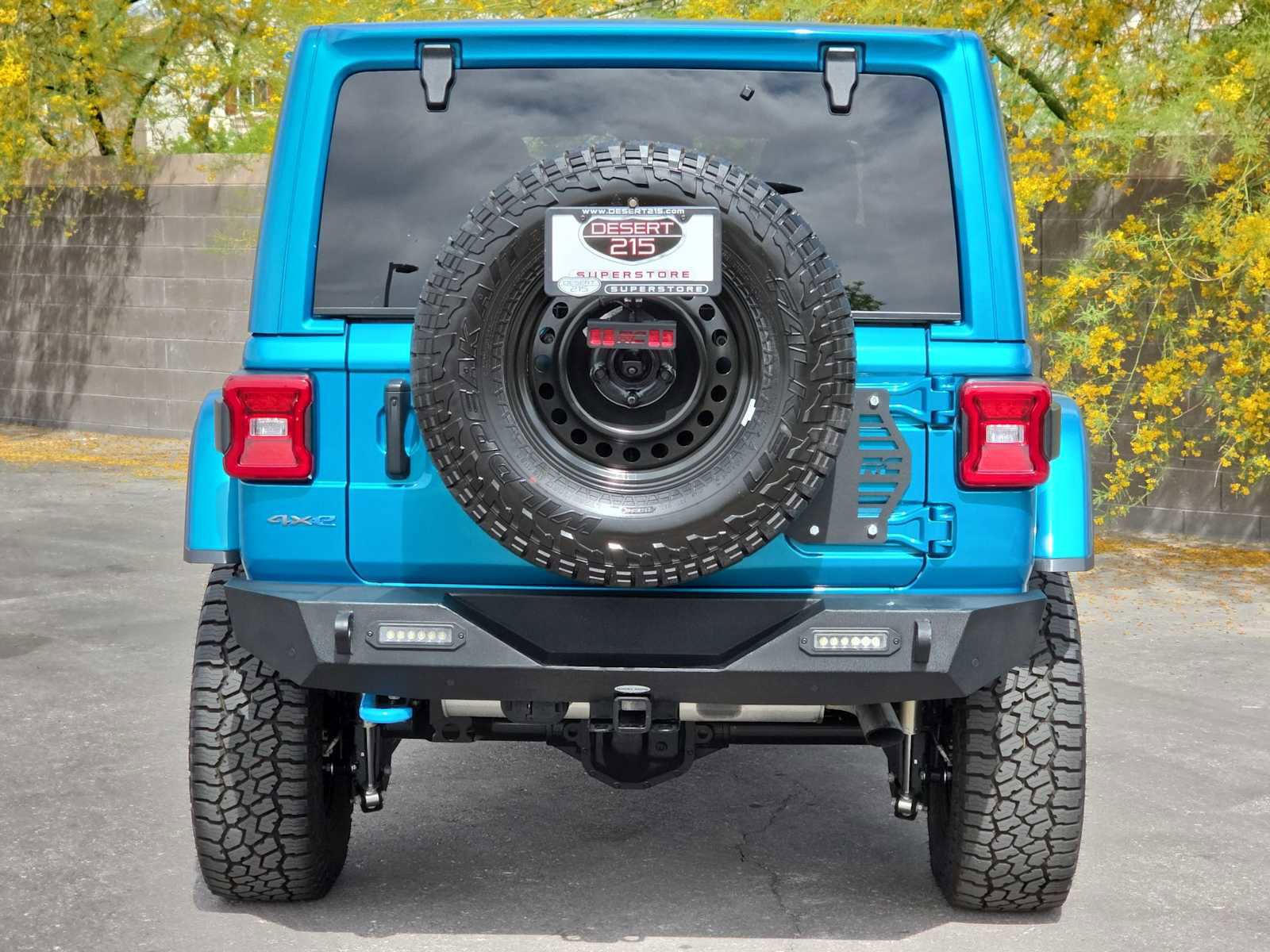 Used 2024 Jeep Wrangler Unlimited Rubicon 4xe AWD/4WD image 8