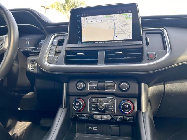 Used 2023 Chevrolet Tahoe Z71 w/ Luxury Package image 16