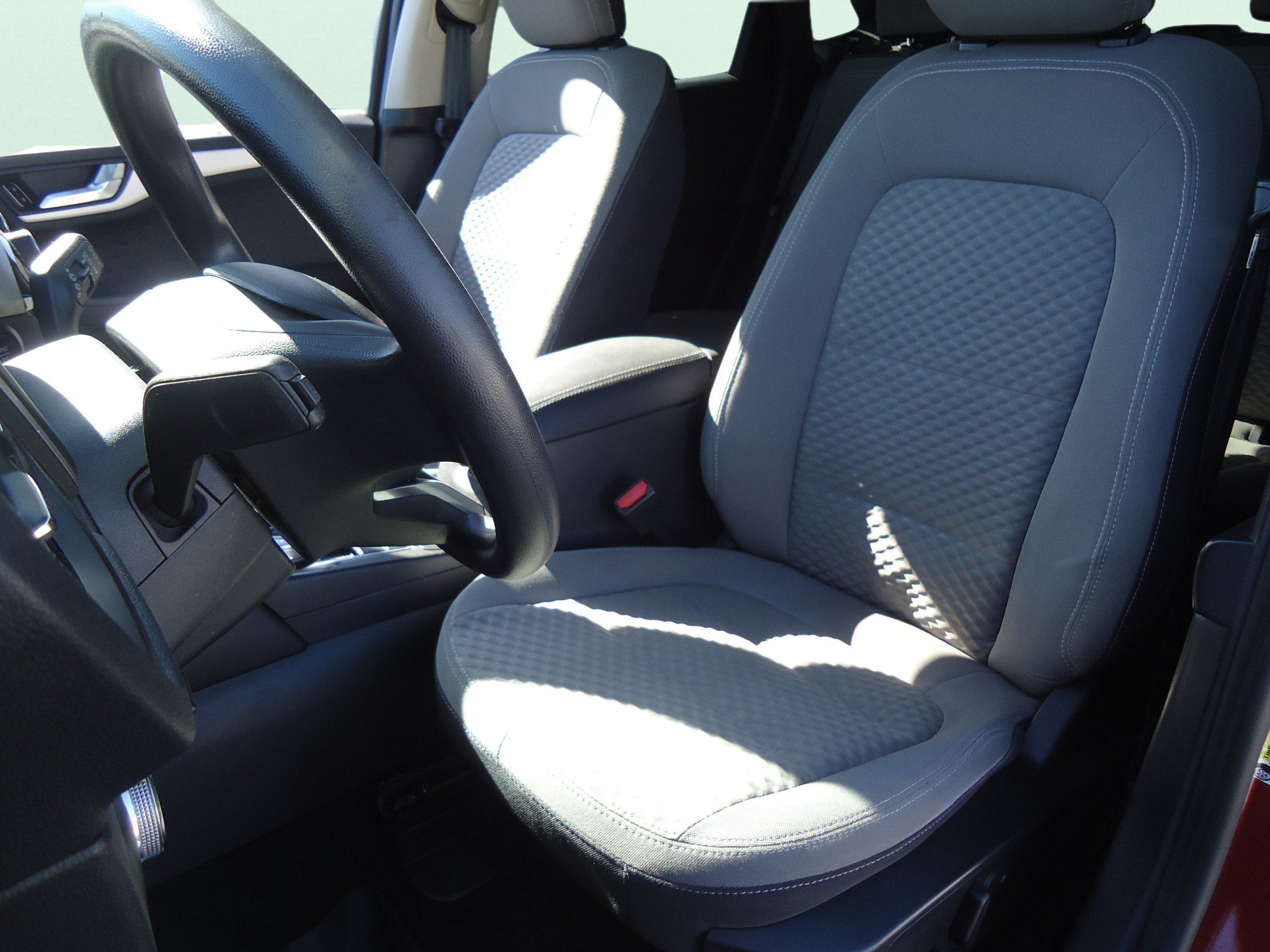 Used 2020 Ford Escape SE AWD/4WD image 22
