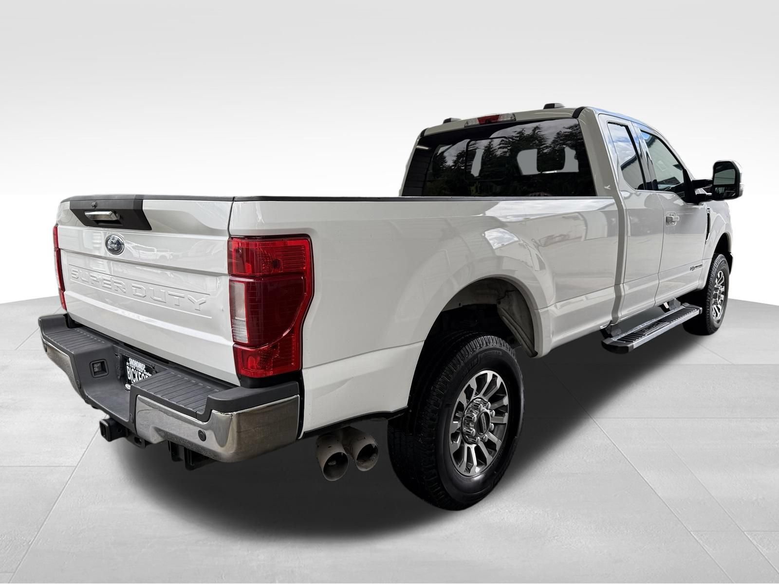 Used 2021 Ford F250 Lariat w/ Lariat Value Package AWD/4WD image 5