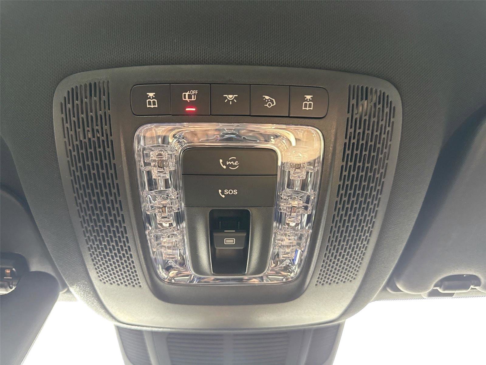 Used 2024 Mercedes-Benz GLS 450 4MATIC w/ AMG Line Exterior image 24