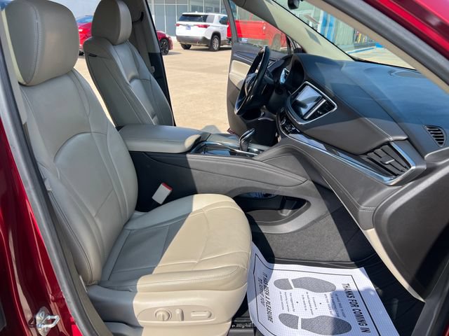 Used 2018 Buick Enclave Essence FWD image 20