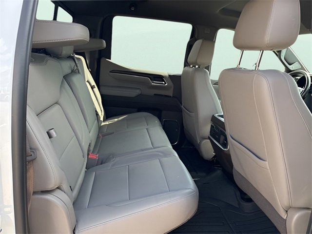 Used 2022 GMC Sierra 1500 SLT w/ SLT Premium Plus Package image 10