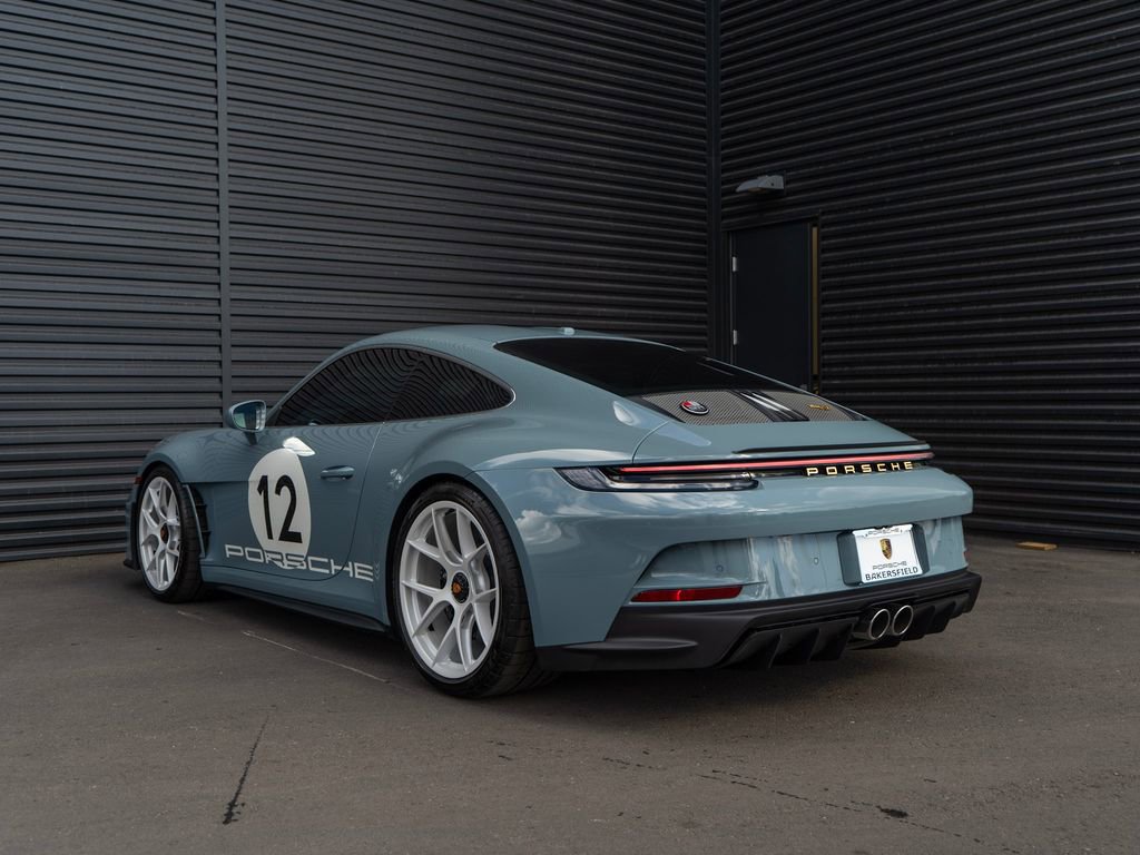 Used 2024 Porsche 911 GT3 RS image 3