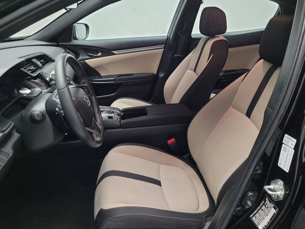 Used 2018 Honda Civic Sport image 17