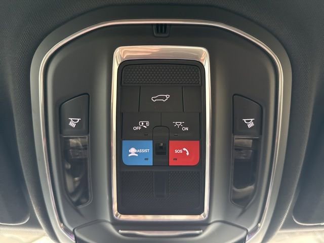 New 2026 Jeep Grand Cherokee L Altitude image 46