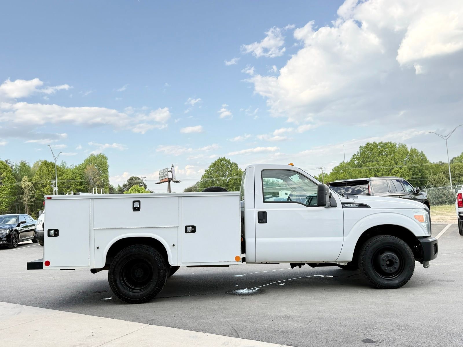 Used 2015 Ford F350 XL image 9
