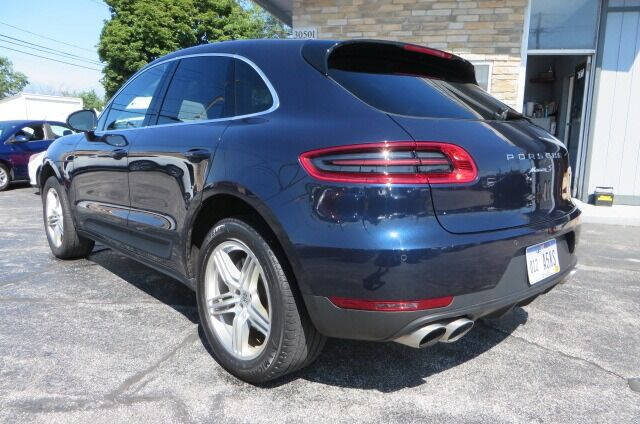 Used 2017 Porsche Macan S AWD/4WD image 4