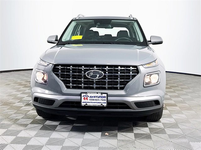 Used 2022 Hyundai Venue SEL image 11