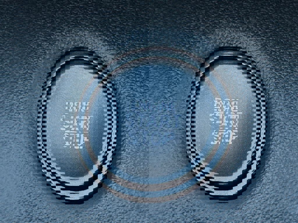 New 2025 Hyundai Elantra Sport image 14