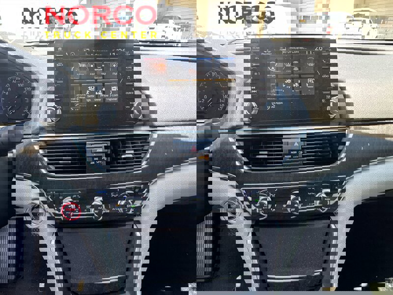 Used 2020 Honda Accord Touring image 19