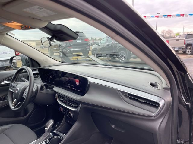 Used 2024 Buick Encore GX Preferred w/ Comfort Package image 17