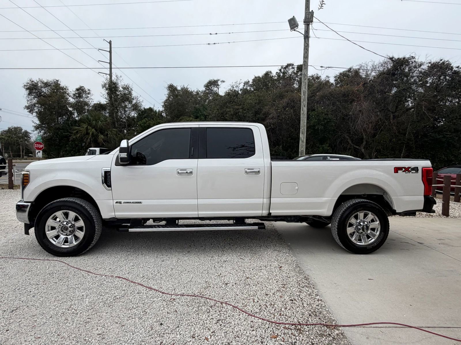 Used 2018 Ford F350 Lariat w/ Lariat Ultimate Package AWD/4WD image 6