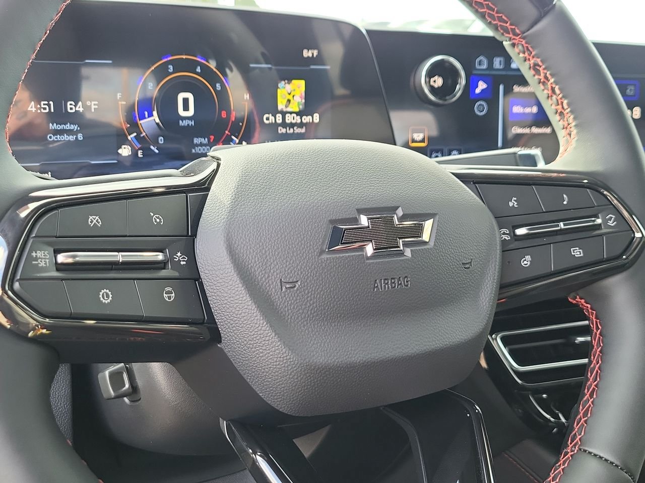 New 2026 Chevrolet Traverse RS FWD image 19