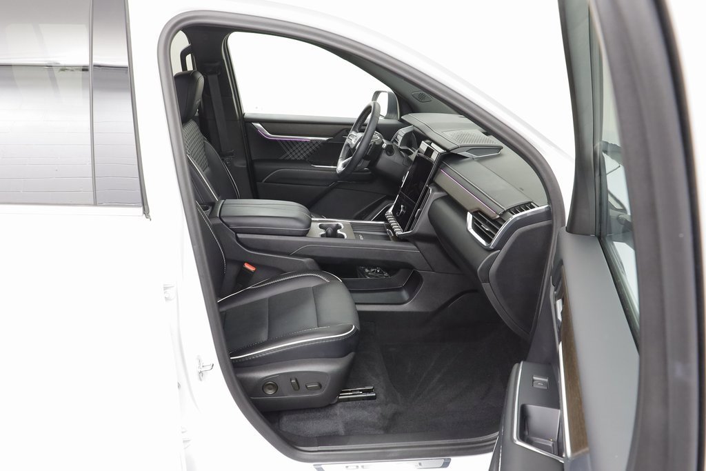 Used 2024 GMC Acadia Denali w/ LPO, Floor Liner Package image 23