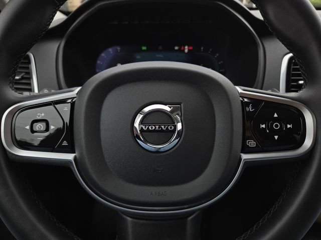 Used 2025 Volvo XC90 B6 Ultra AWD/4WD image 28