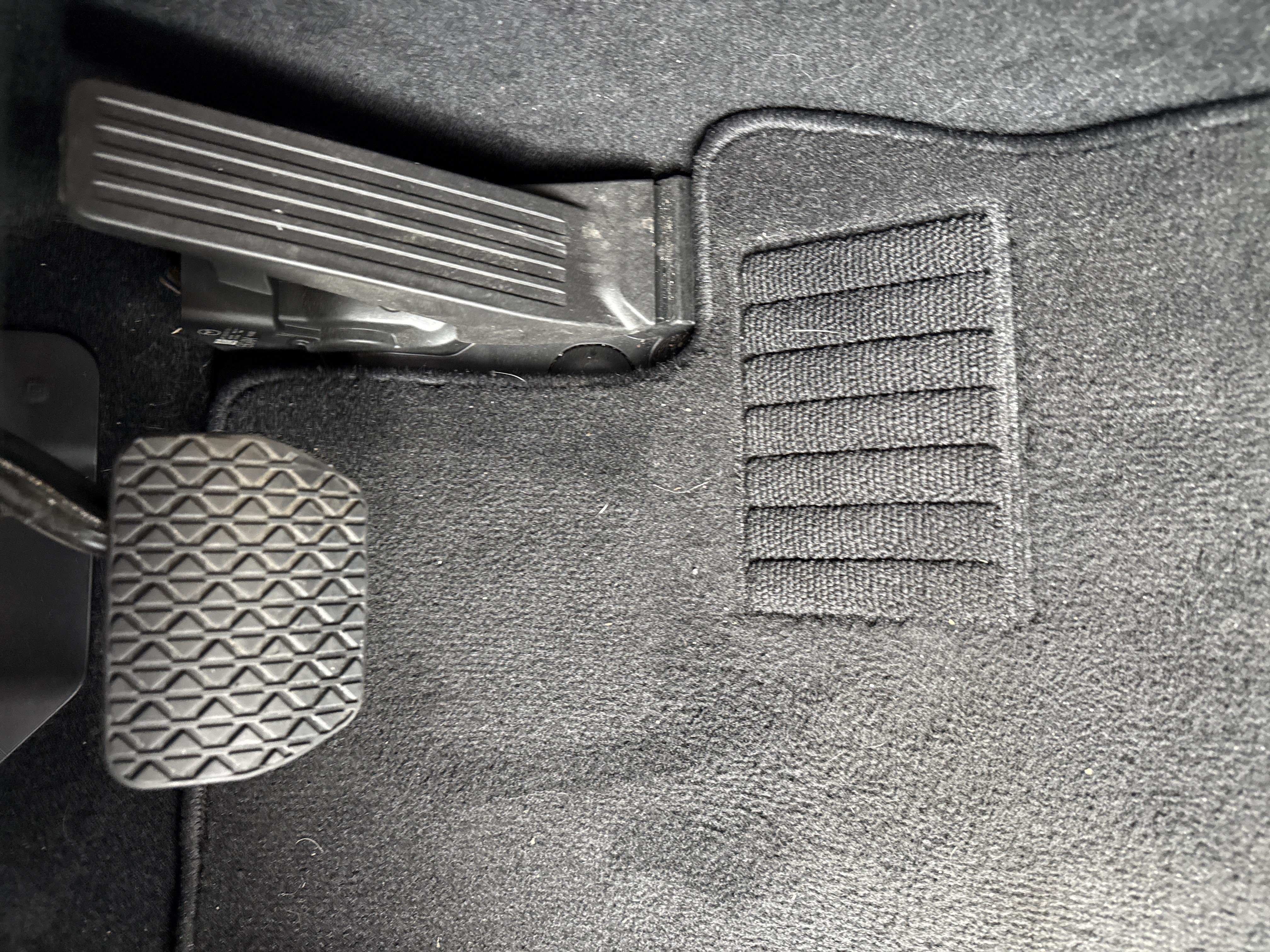 Used 2024 MAZDA CX-30 Carbon AWD/4WD image 17