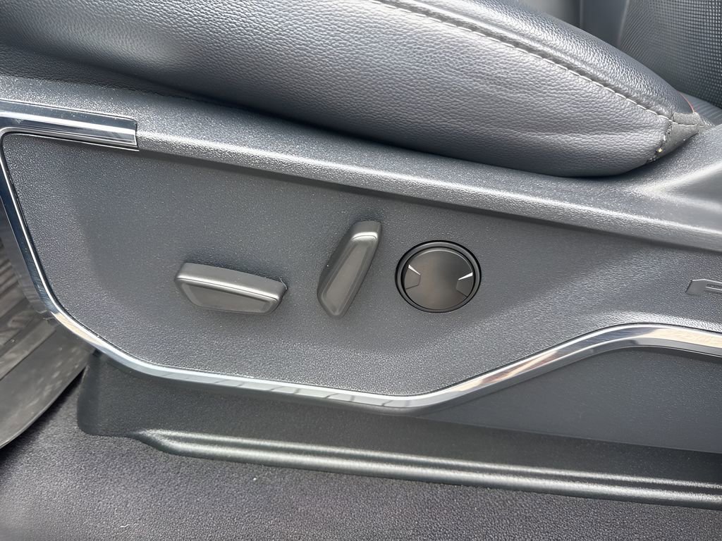 Used 2024 Ford F250 Lariat w/ Lariat Ultimate Package image 10