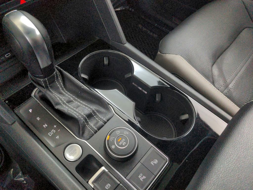 Used 2021 Volkswagen Atlas Cross Sport SEL Premium R-Line AWD/4WD image 23