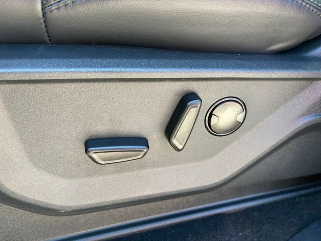 Used 2025 Ford Expedition Tremor AWD/4WD image 27