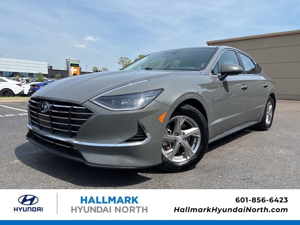 Used 2023 Hyundai Sonata SE w/ Cargo Package image 1