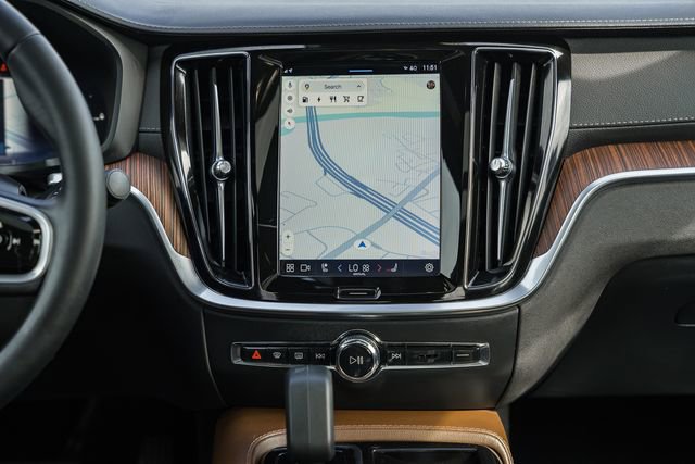 Certified 2023 Volvo S60 T8 Ultimate image 19