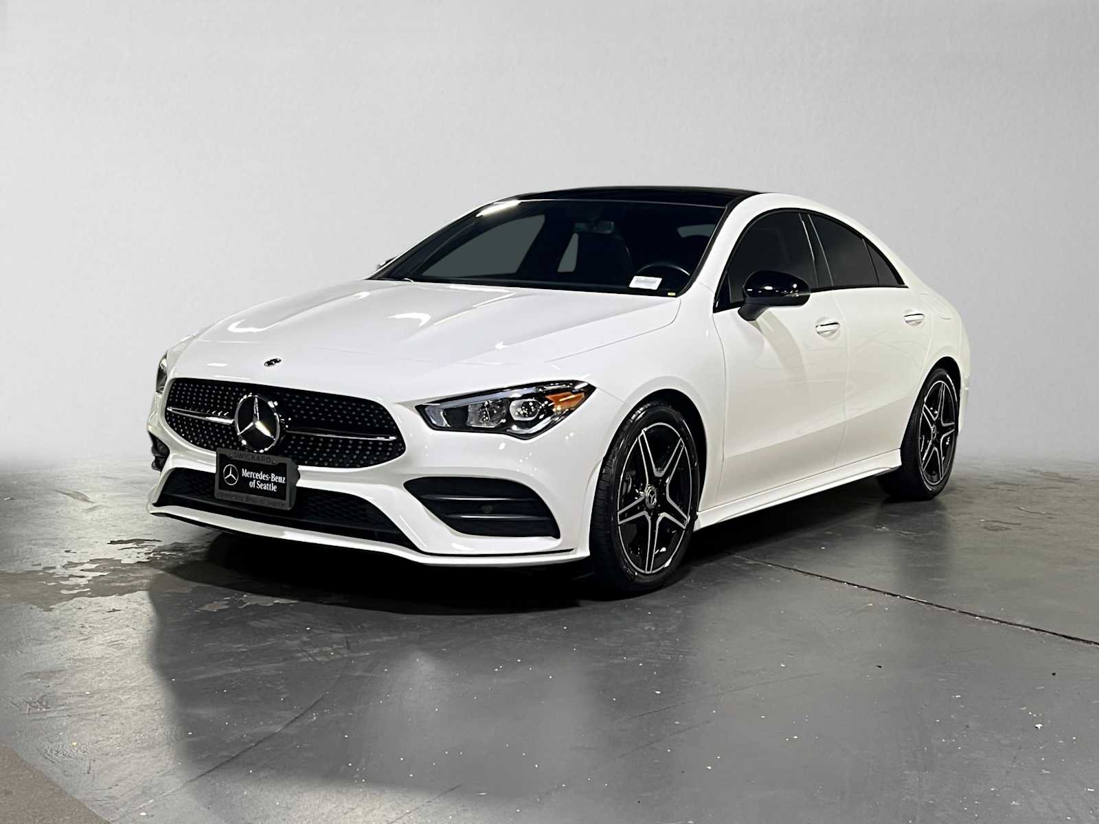 Used 2023 Mercedes-Benz CLA 250 4MATIC image 7