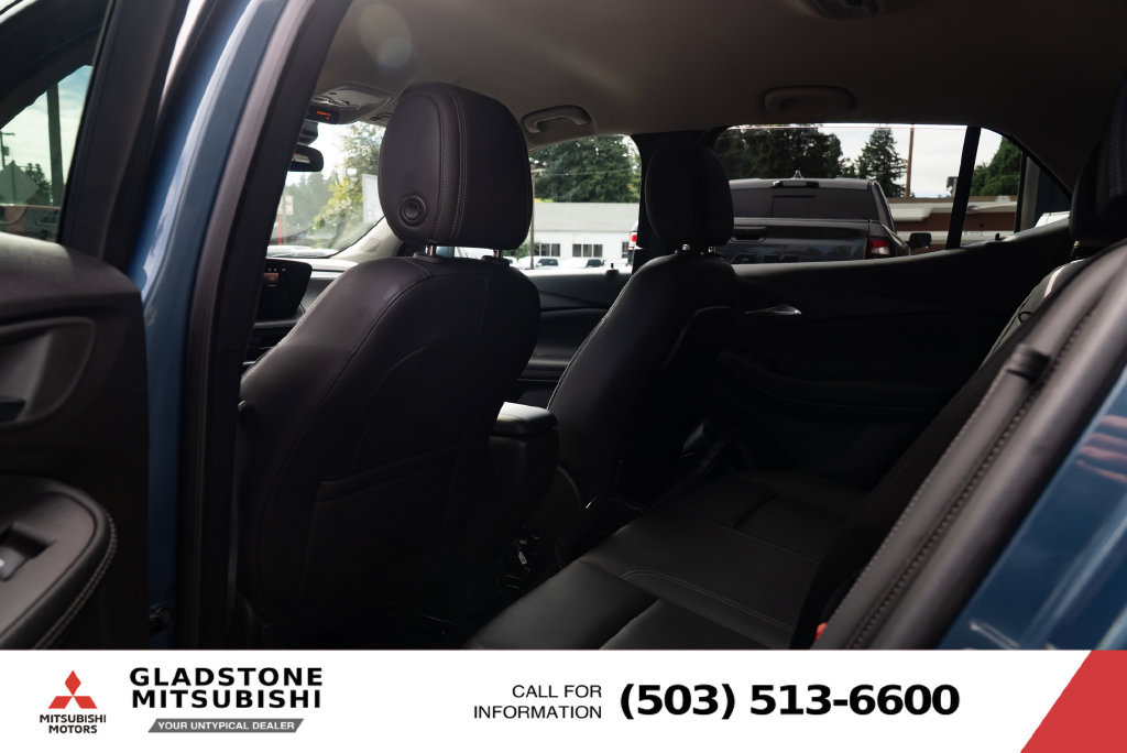 Used 2024 Buick Encore GX Sport Touring w/ Comfort Package AWD/4WD image 21