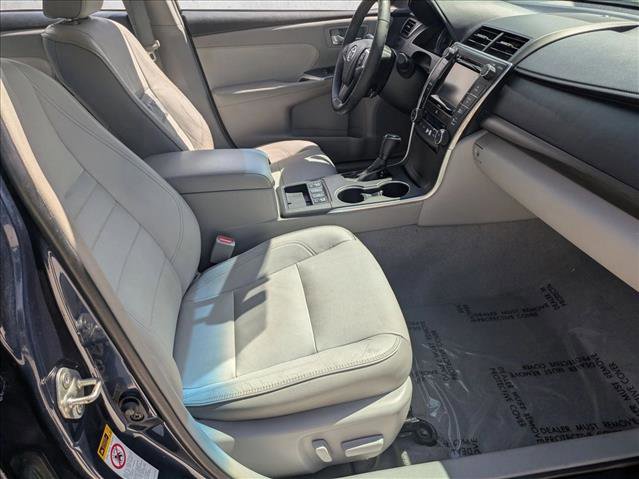 Used 2016 Toyota Camry XLE w/ Moonroof Package image 19