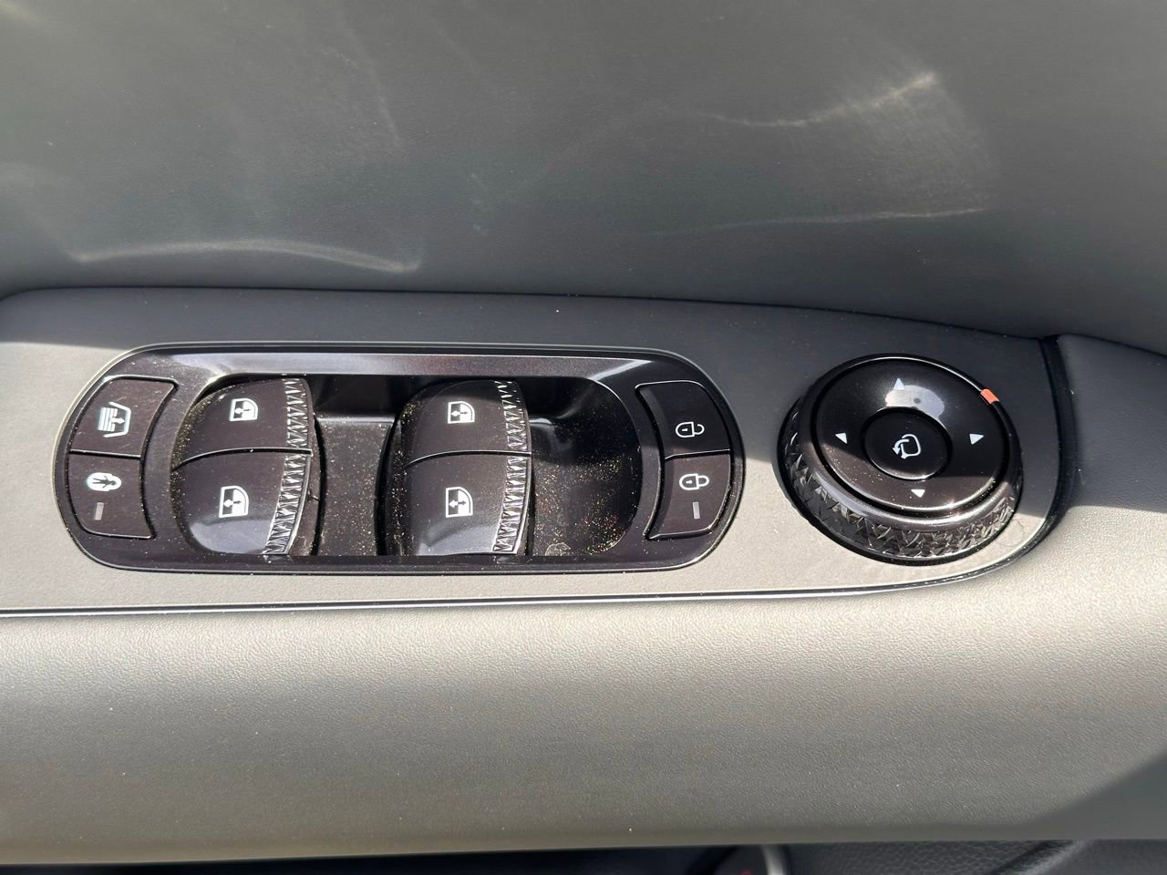 Used 2026 Genesis G90 3.5T Prestige image 24