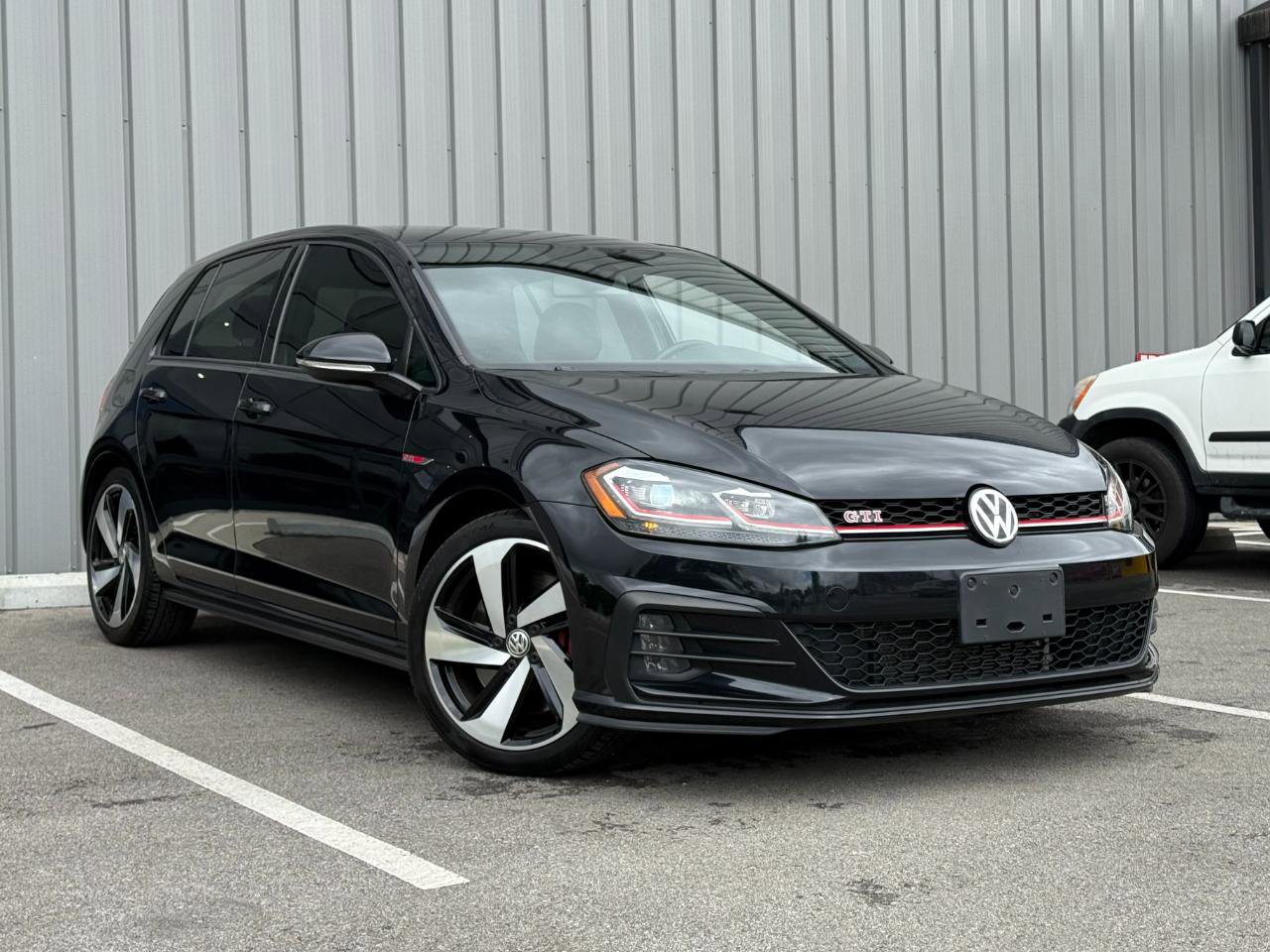 Used 2019 Volkswagen GTI SE w/ SE Experience Package FWD image 3