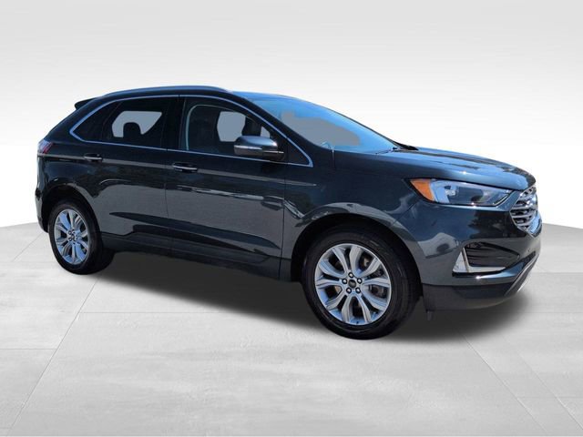 Certified 2024 Ford Edge Titanium w/ Class II Trailer Tow Package
