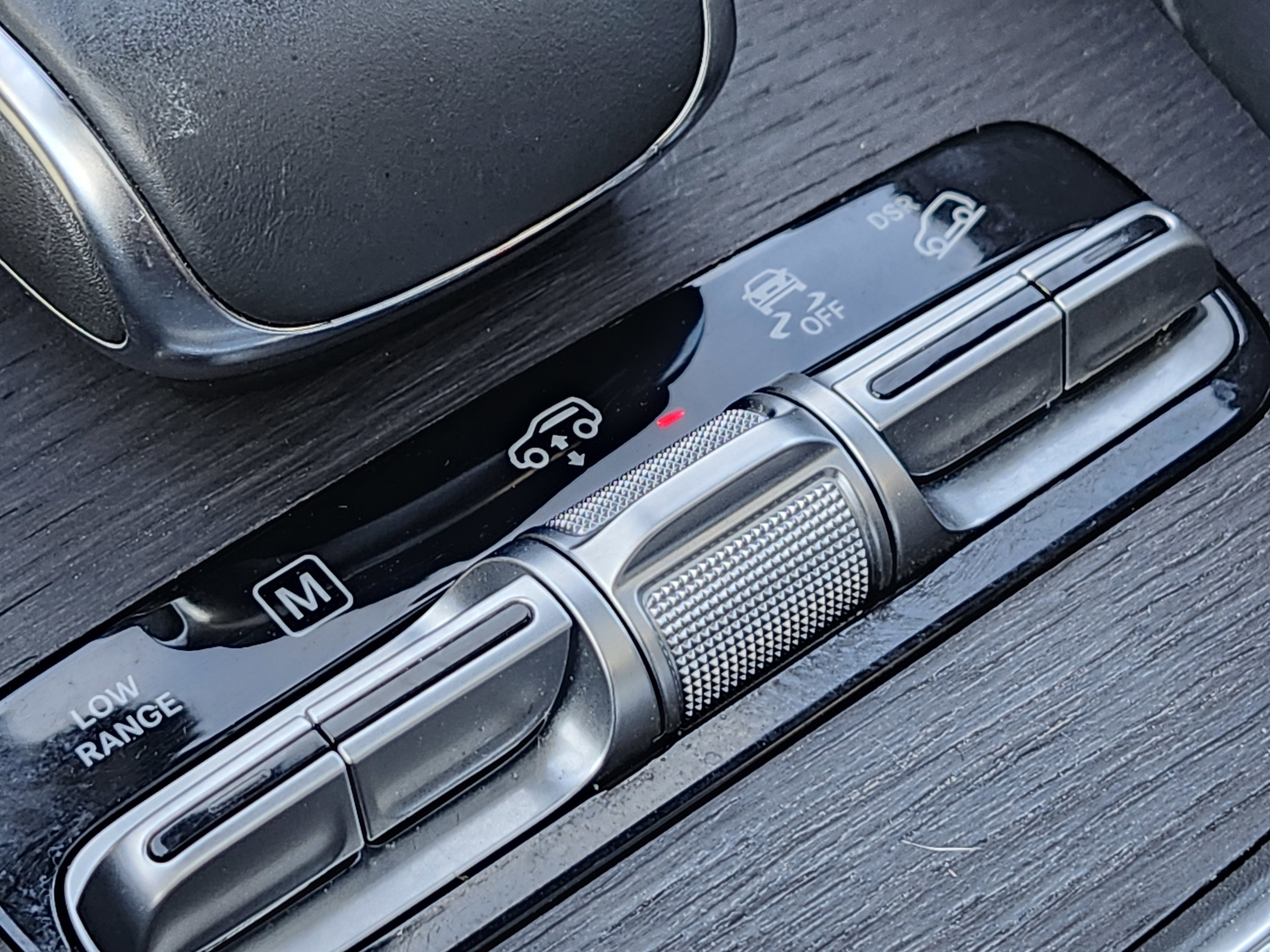 Used 2020 Mercedes-Benz GLS 580 4MATIC image 38