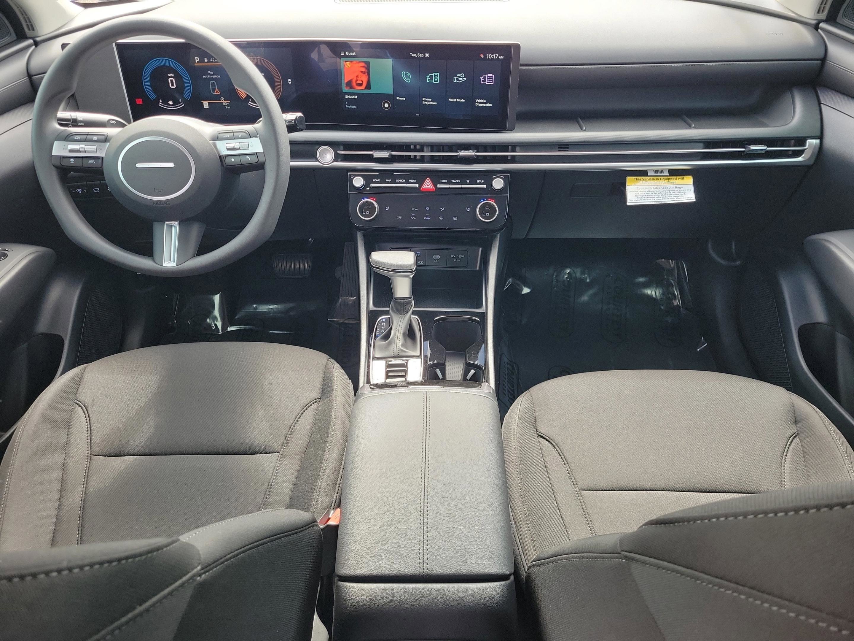 New 2026 Hyundai Tucson SEL FWD image 11